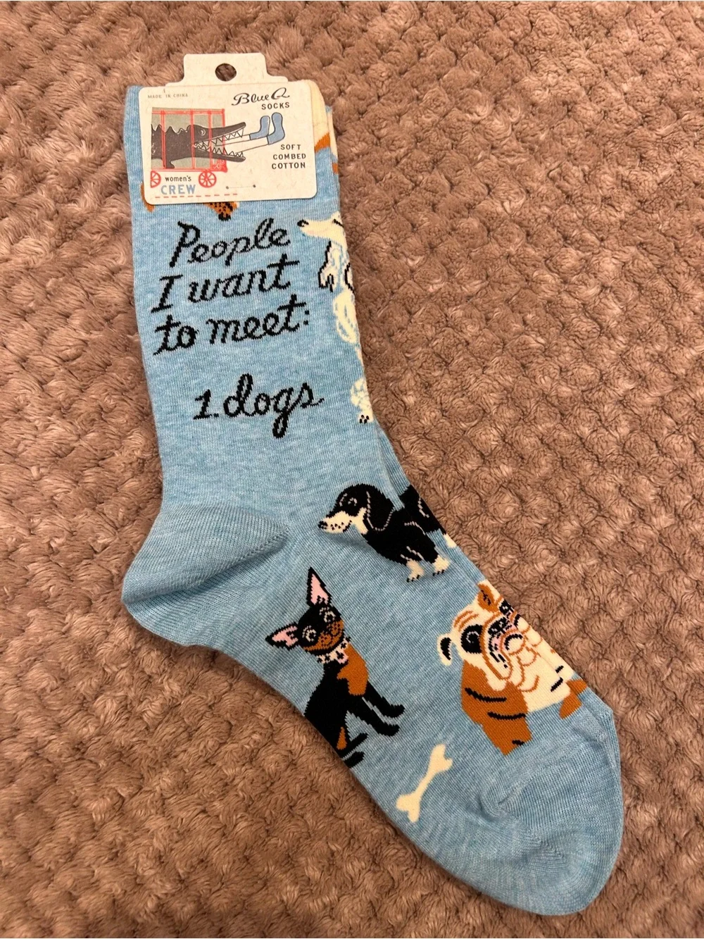 NWT: Blue Q Women's Light Blue Dog Crew Socks - Fun Dog Pattern